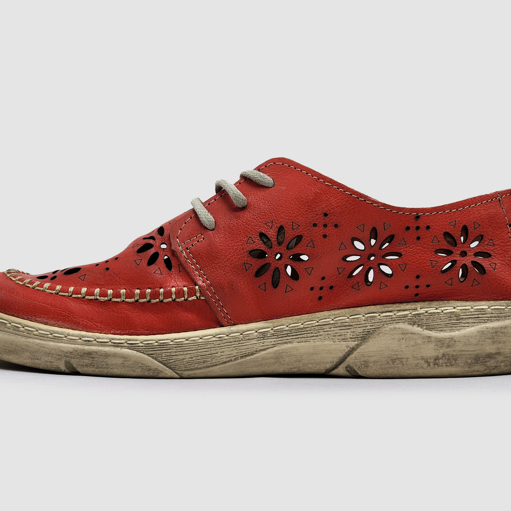 Women's Timeless Flower Low-Top Leather Shoes - Red - Kacper Global Shoes 